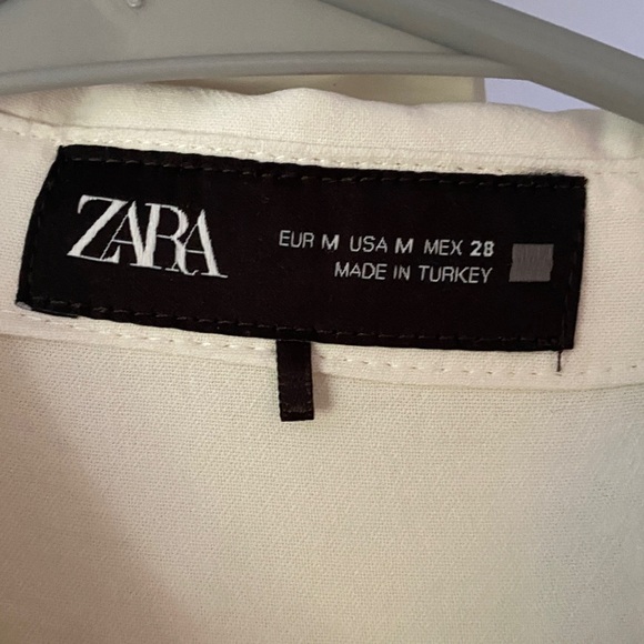 Zara Pearl Lapel Crepe Shirt Size Medium - Picture 6 of 6